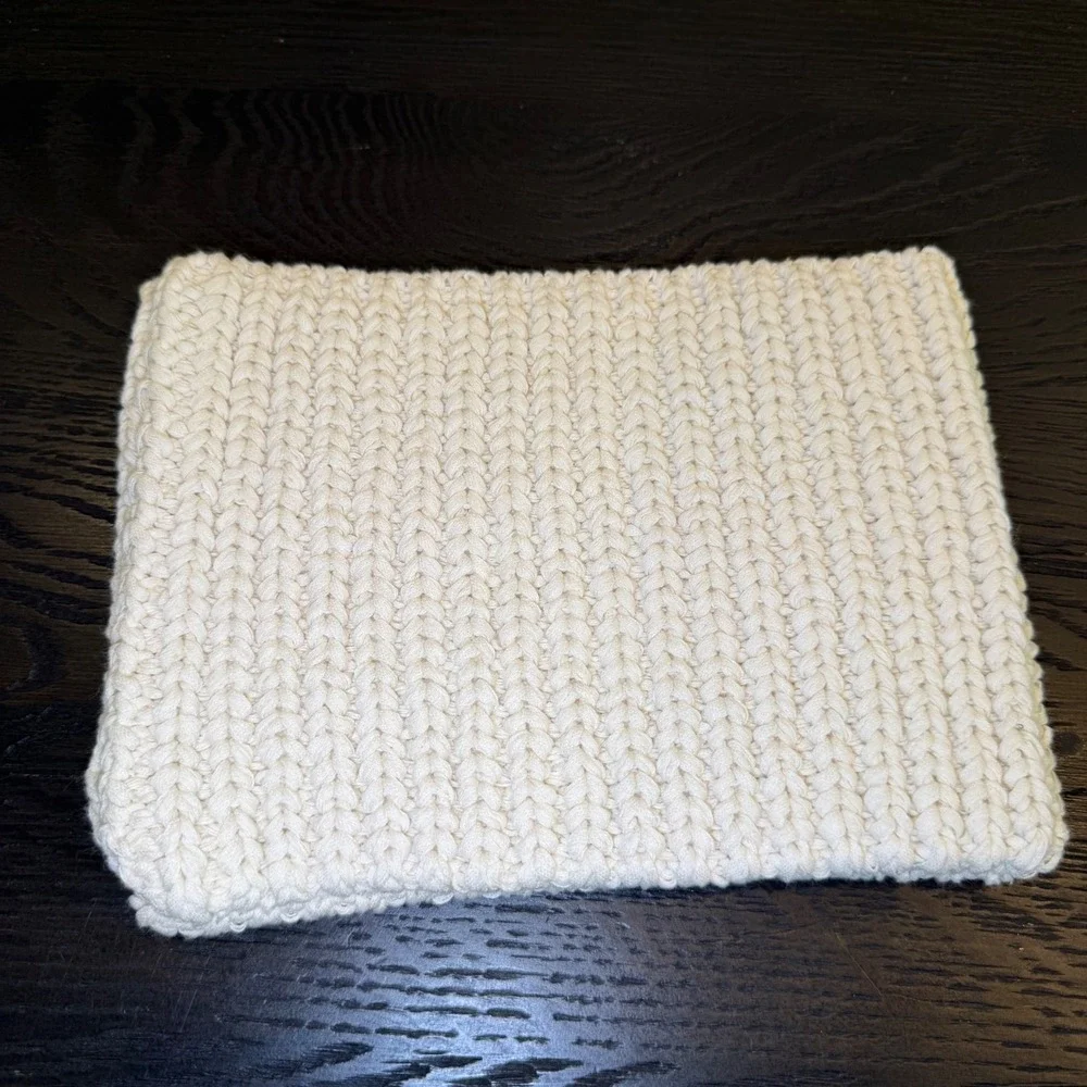 Urban Outfitters Cream Cotton Chunky Ribbed Beanie Hat Square Top